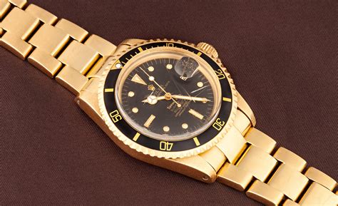 perla luminescente rolex submariner|rolex submariner gold watch.